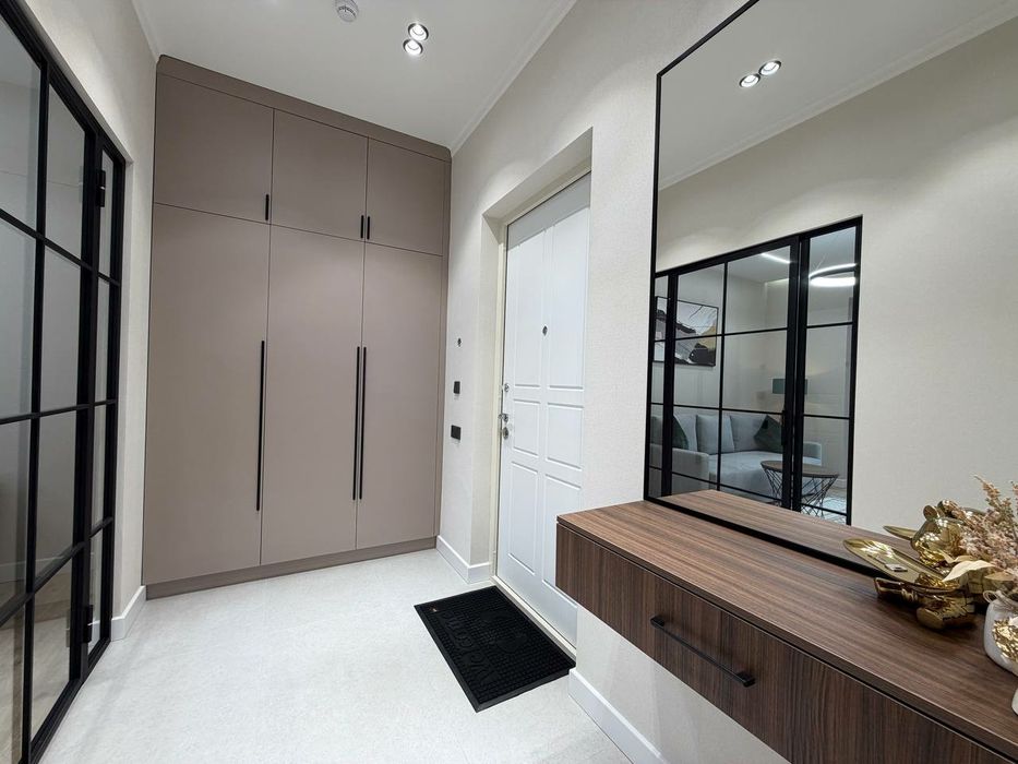 Продается ЖК Oz Makon 2/8/16 Евроремонт