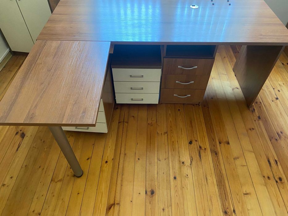 Офис мебели изключително запазени -20% при закупуване на всички