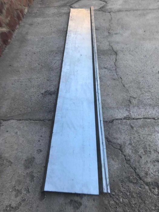 Железный подоконник