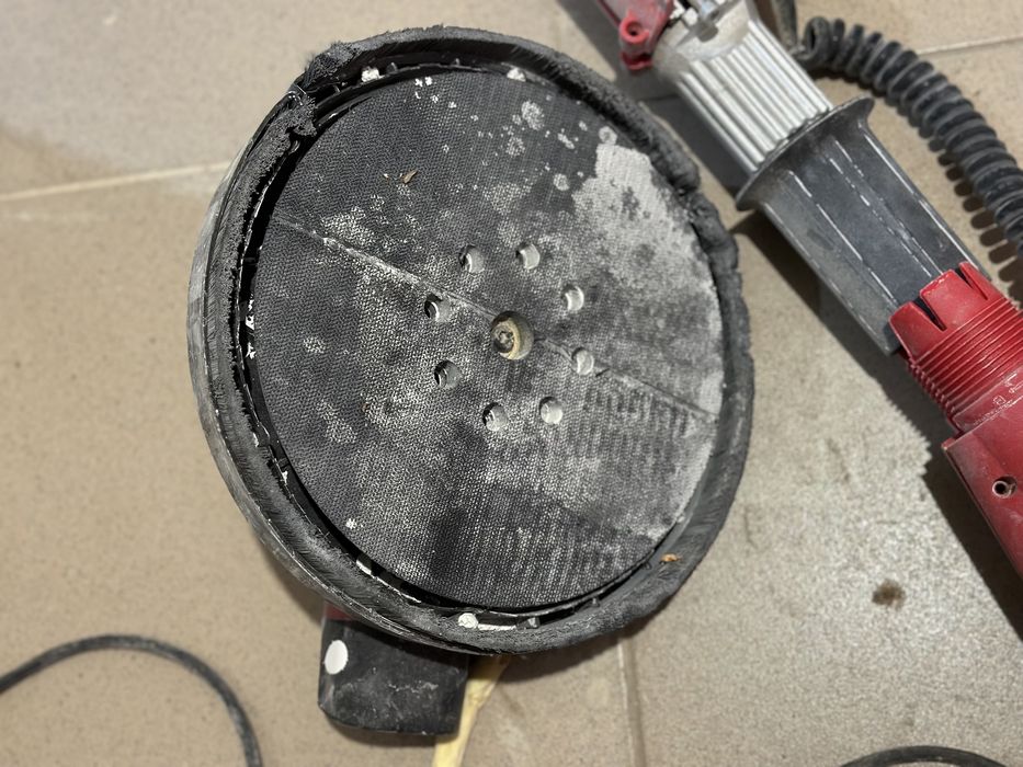 Slefuitor pereti girafa