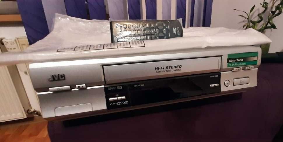 Video VHS recorder stereo nou JVC