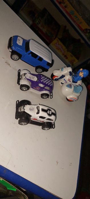 Jucarii lot masinute