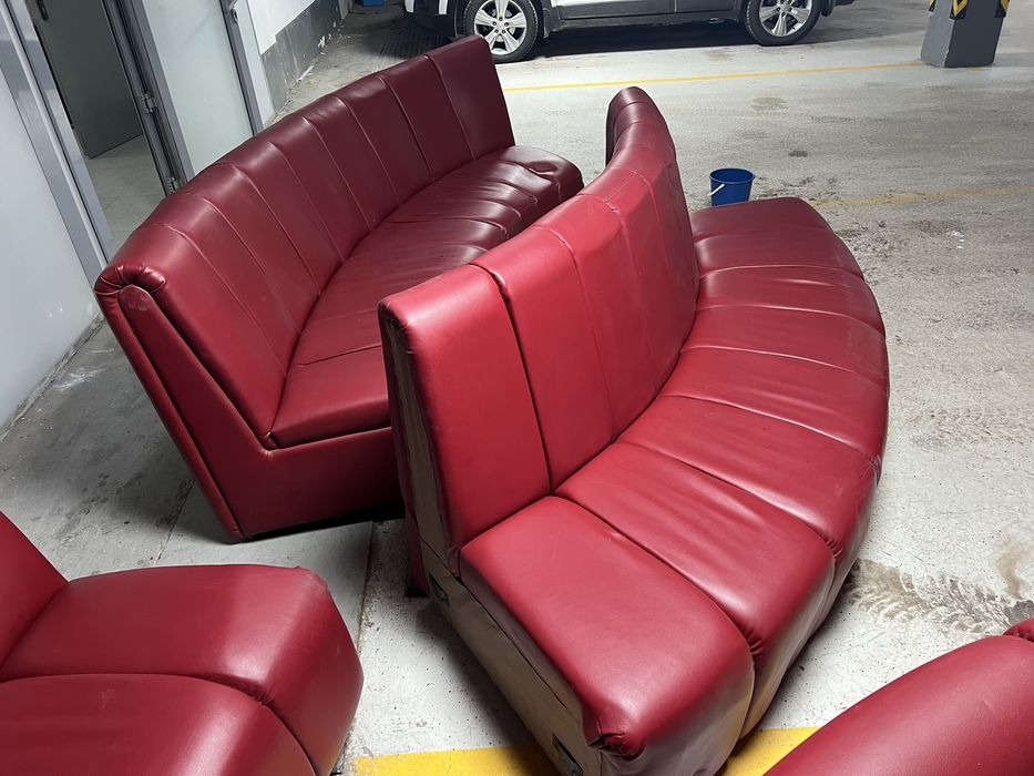 Кресла, барные стулья, диван полукруг