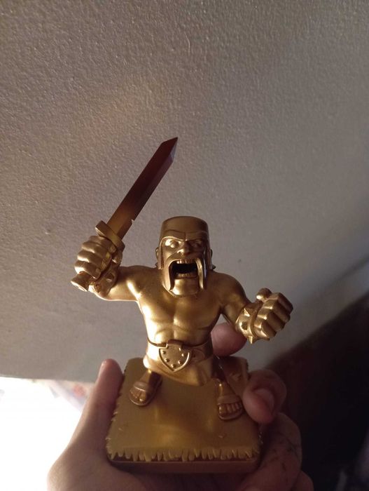 Официална фигурка Barbarian – Supercell – Колекционерска