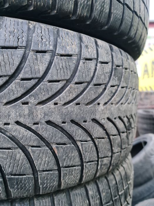 235 55 18 Michelin 4 anvelope iarna