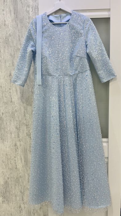 Вечерние платья