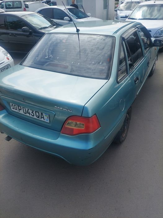 Nexia 2 sotiladi 4700 $