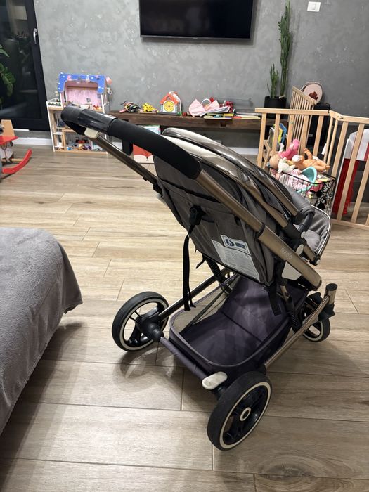 Carucior 2 in 1 cu landou Lionelo