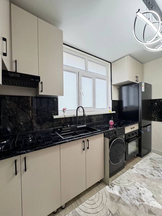 Чиланзар 4 квартал  3*4/2/4 Евроремонт. Мебель и Техника