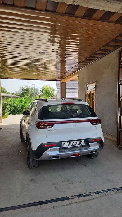KIA SONET срочно