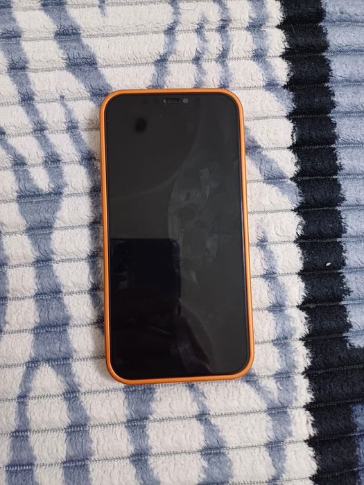 iPhone 12 обмен интересует