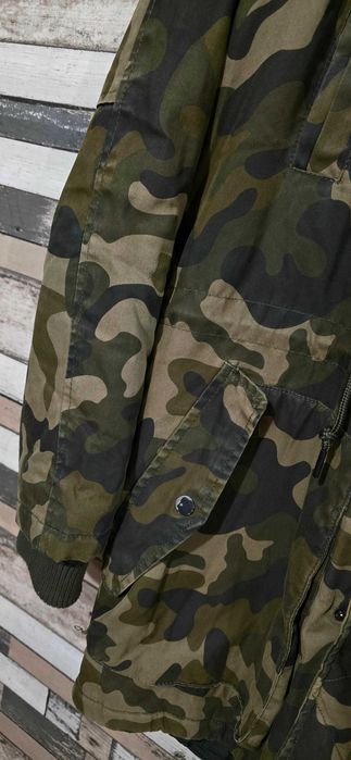 Bershka L-мъжка парка /яке (х-326)