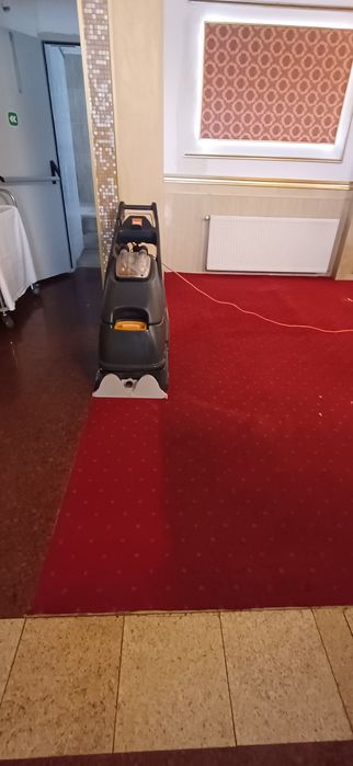 Spalare curatare  mocheta-canapele-firma curatenie Pitesti