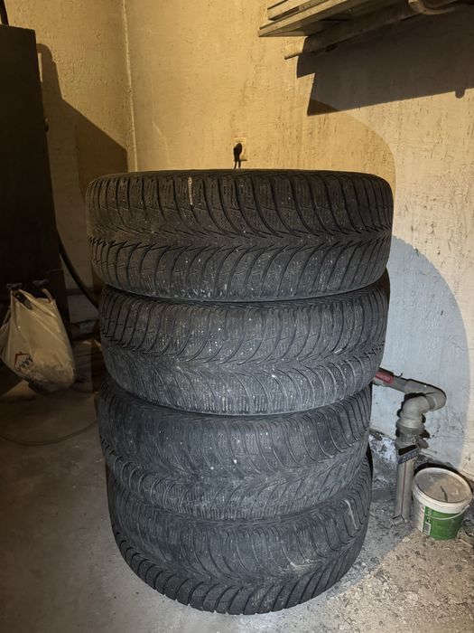 215/60/16 зимний