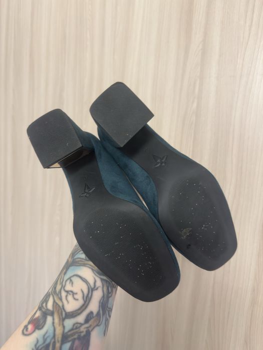 Туфли изумурудного цвета