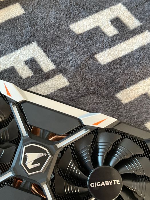 Видеокарта Gigabyte Aorus GTX 1060 6GB