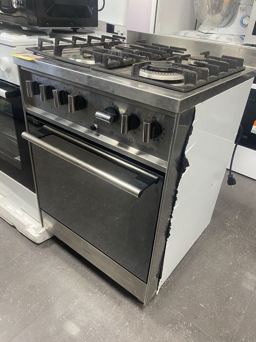 Комбинирана готварска печка на газ и ток Indesit KPST72S/DK