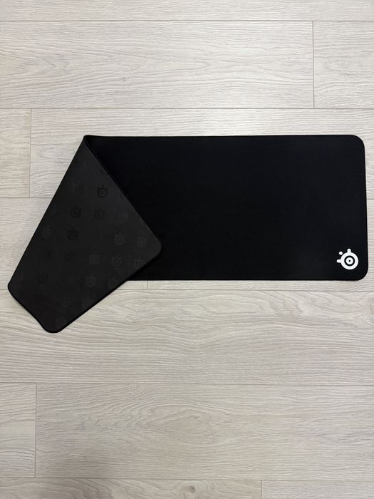 Mousepad Razer Gigantus V2 XXL + SteelSeries QcK XL