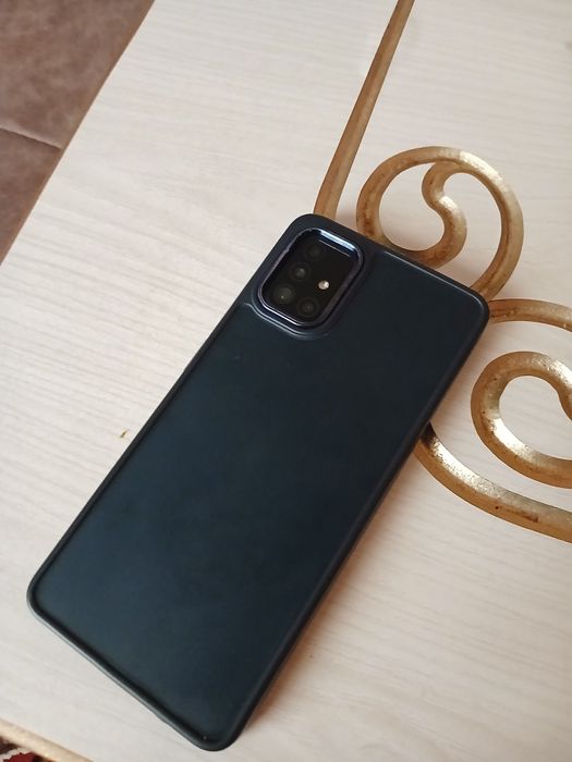 Samsung galaxy A51 sotiladi