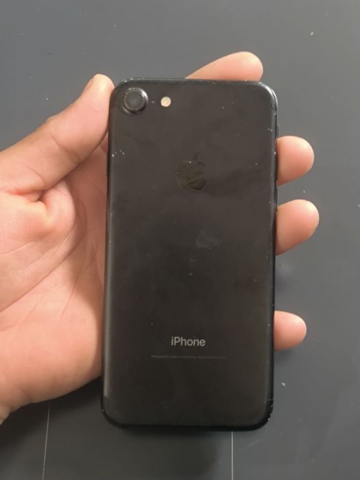 iPhone 7 sotiladi