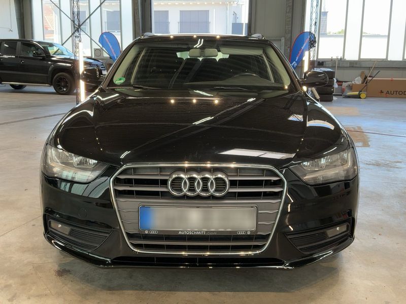 Audi A4 2.0 TDI ultra Attraction 2014