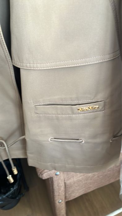 Дамско преходно яке Max Mara