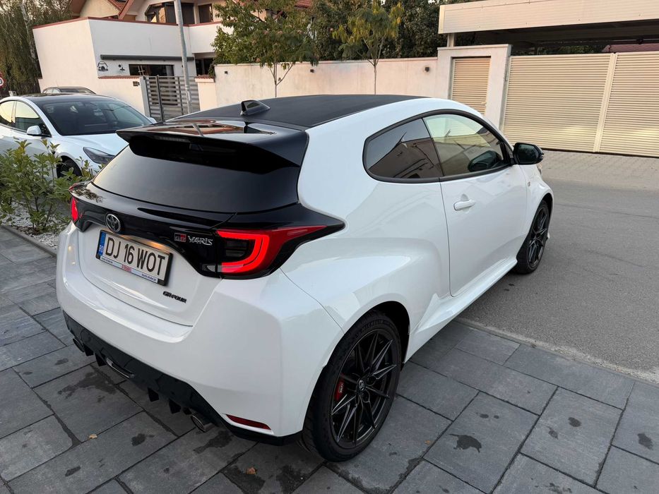 TOYOTA Yaris 2021 — imagine 2
