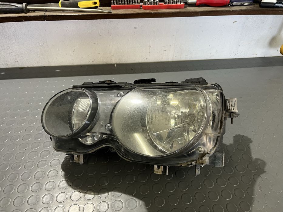 Ляв фар за BMW E46 Compact