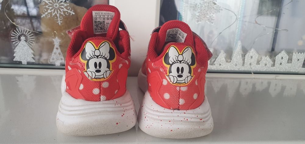 Vand Adidasi Adidas originali marimea 30, 18 cm interior