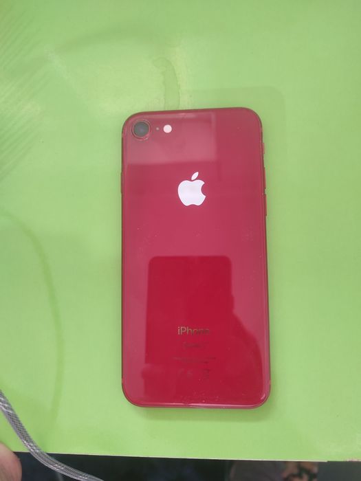 iPhone 8 srochna sotiladi