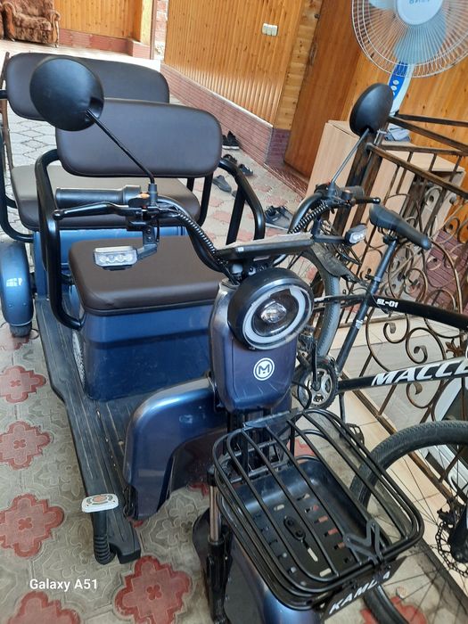 Продам трицикл новый