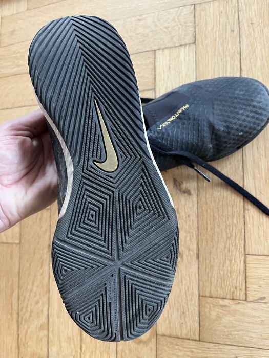 Маранки Nike Phantom37,5