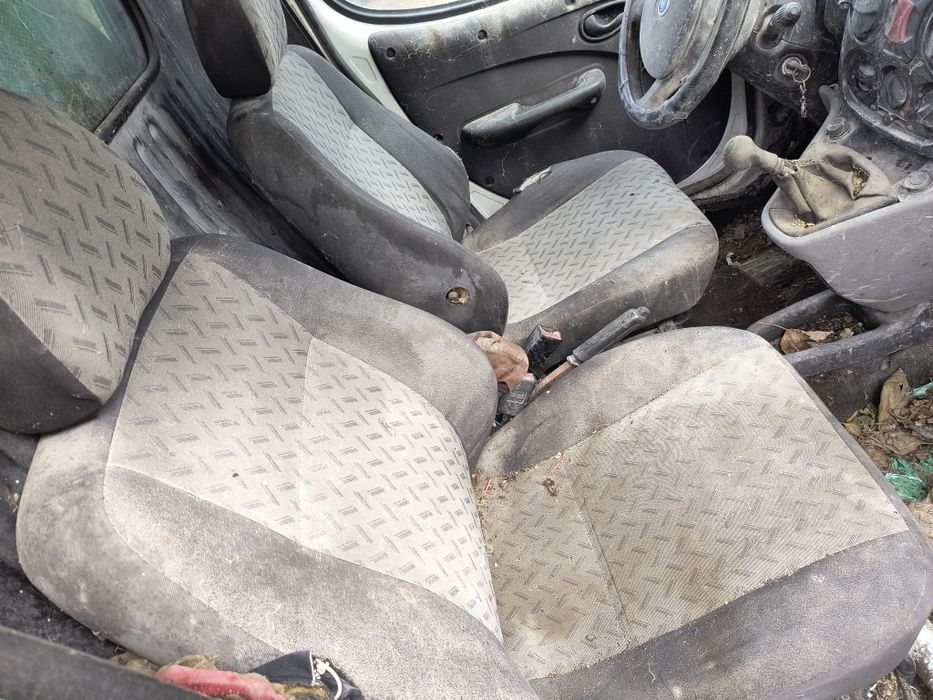 Фиат Добло 1.9 мултиджет на части