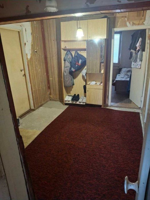 Срочно 4 хоналик квартира сотувда шахар марказида