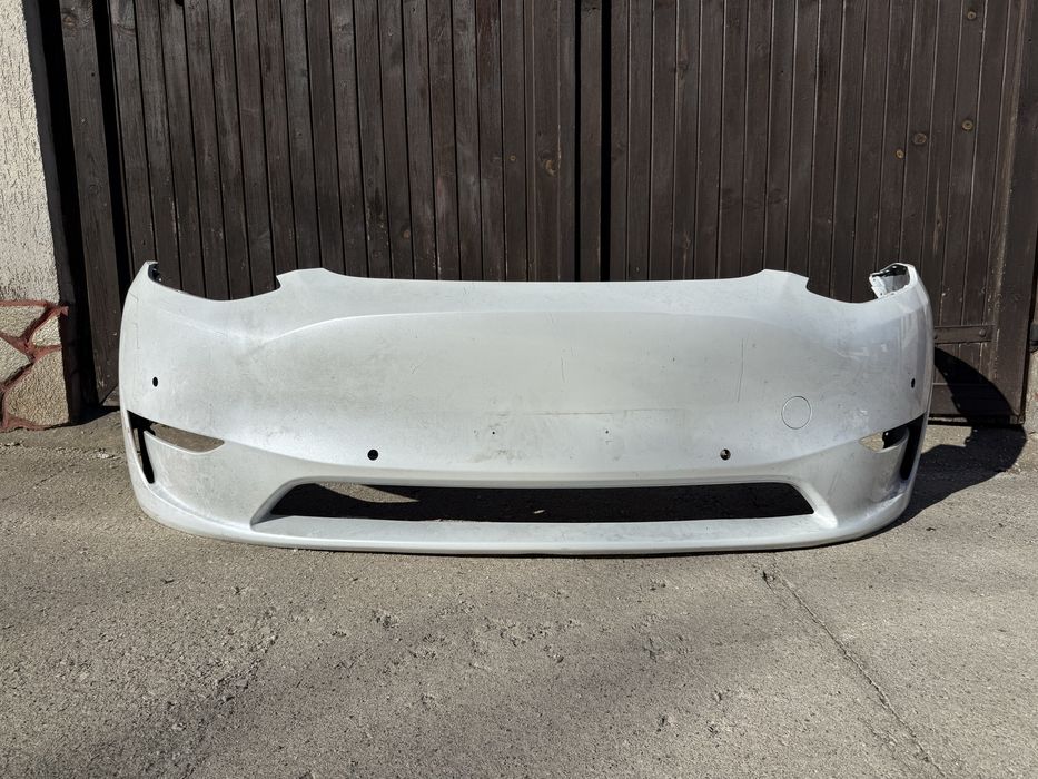 Предна броня Tesla Model Y | 2024