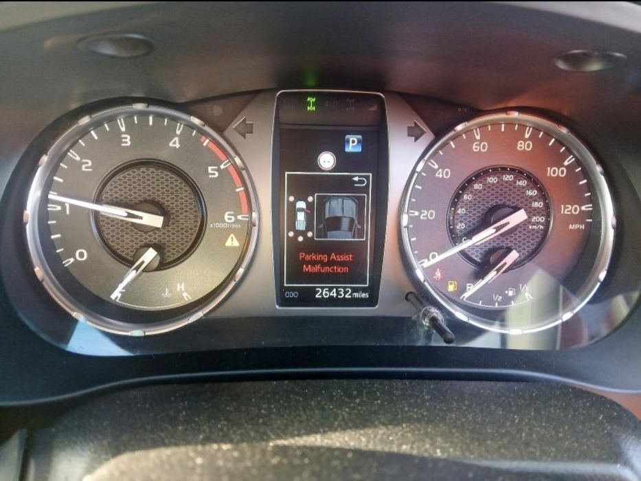 Dezmembrez Toyota Hilux 2.8 1GD-FTV Automat 2020-2024