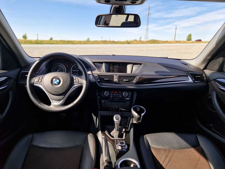BMW X1 xDrive 2.0d xLine Facelift | Navigatie | Bi-Xenon & LED | Proprietar