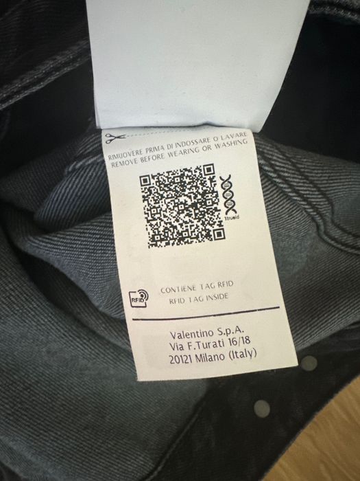 Оригинално дамско яке Valentino Vlogo Denim