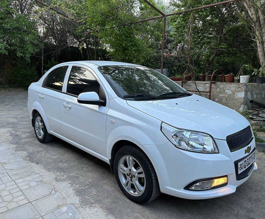 Продаётся нексия 3 автомат