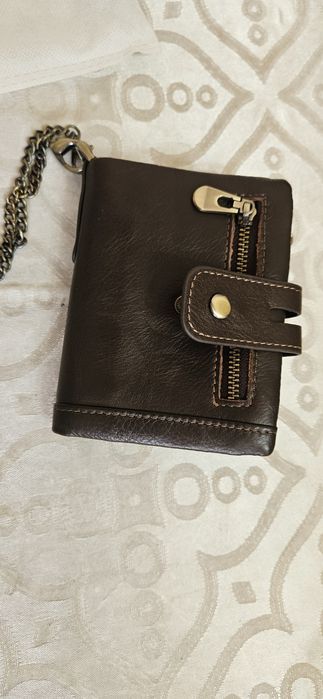 Мужской портмоне.