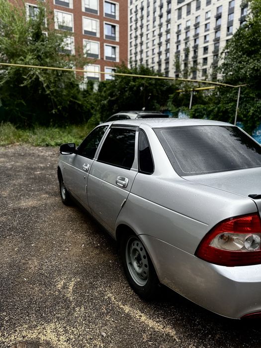 Lada priora 2 полулюкс