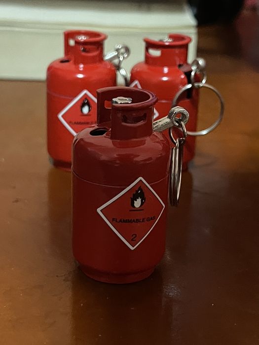 зажигалка (газ балон)