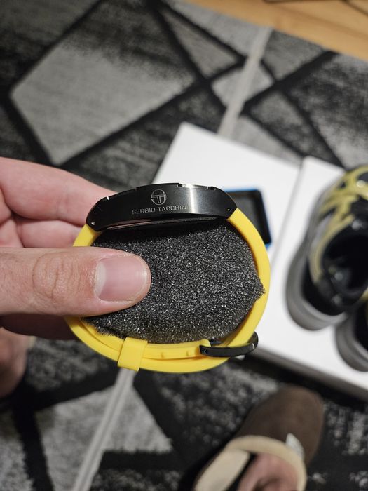 Часовник Sergio Tacchini