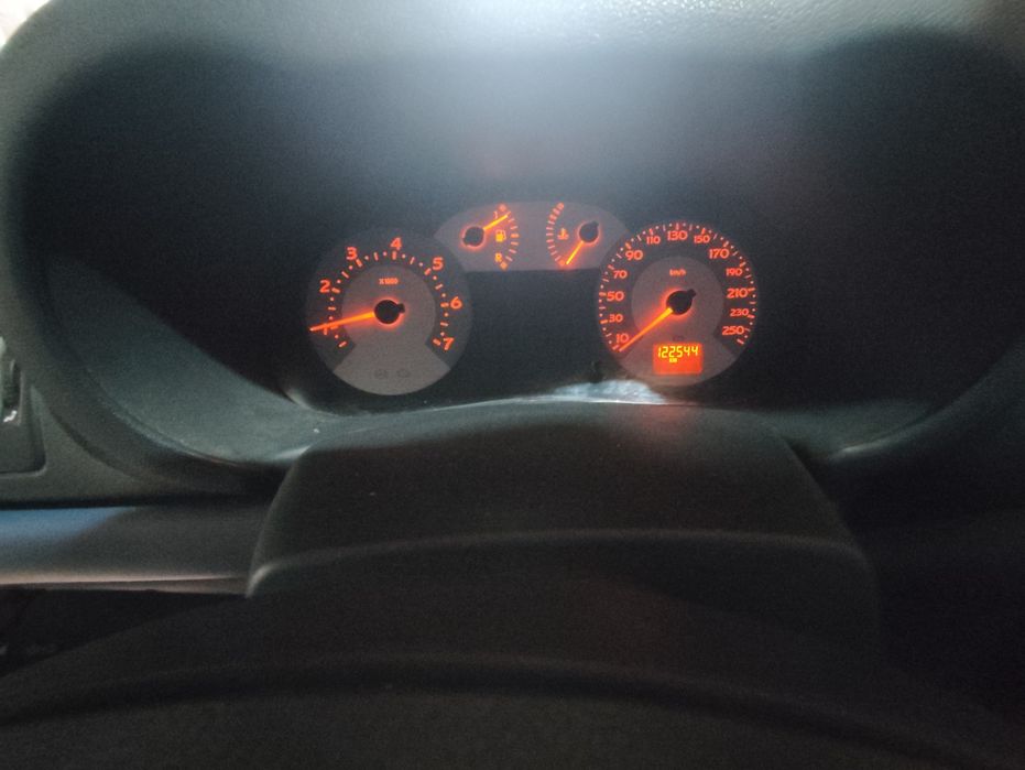 Renault Clio  simbol