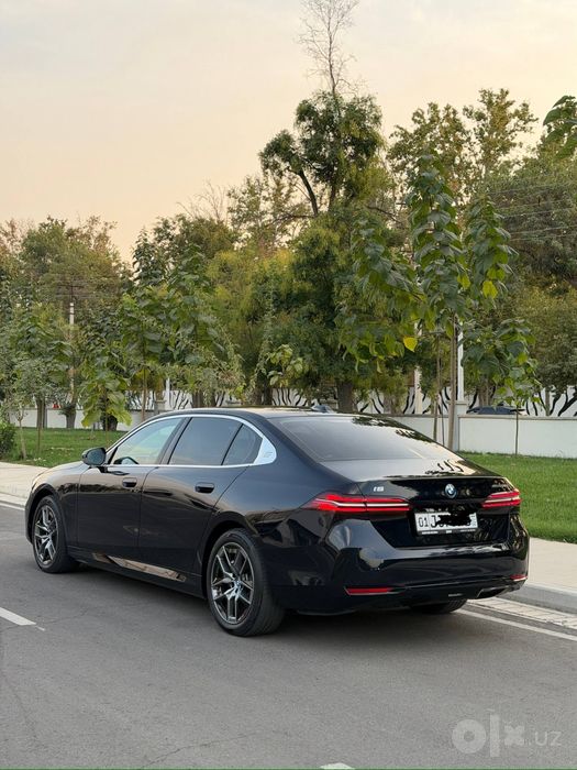 BMW I5 35L Toptoza 19.900km yurgan