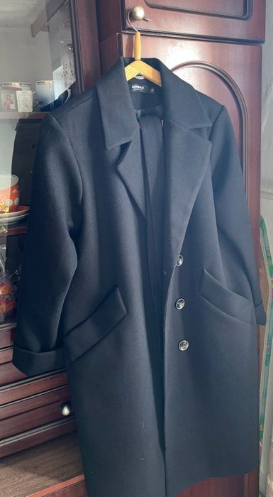 Пальто новое одевало 1 раза