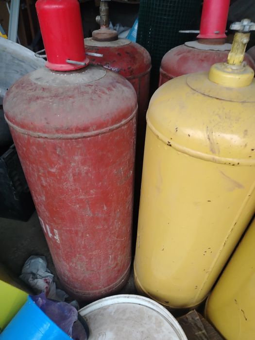 Butelii rusesti de vanzare