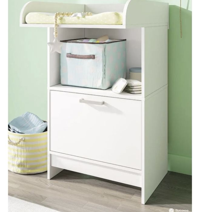 Пеленальный столик с комодом