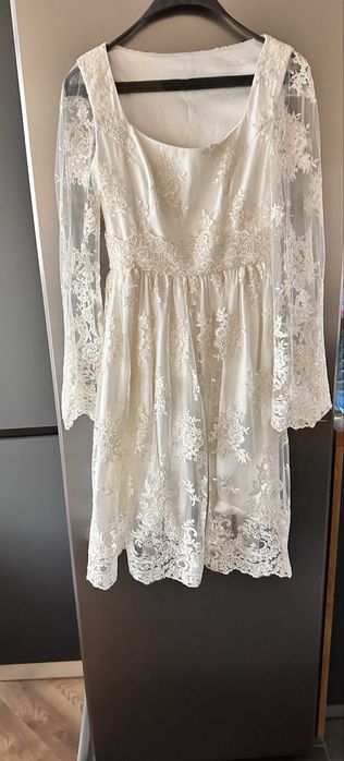 Дамска официална рокля