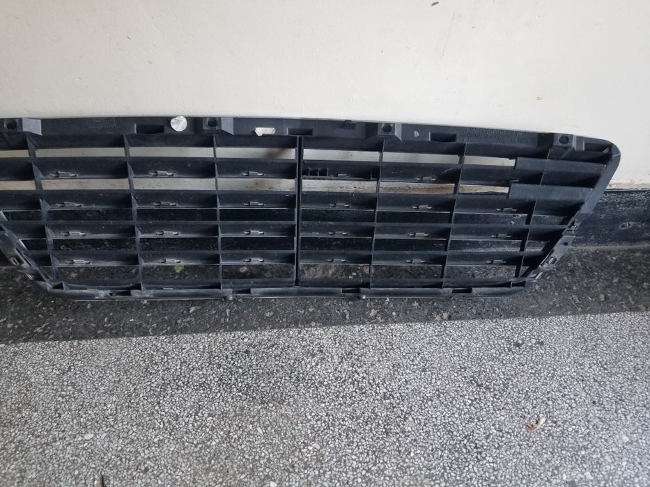 Оригинална решетка avantgarde за w210 facelift
